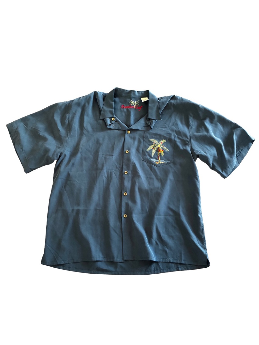 Bamboo Cay Men’s XXL Embroidered Christmas Hawaiian Camp Shirt 🎄🌴 - Picture 2 of 5